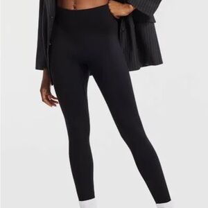 Bandier Center Stage Leggings